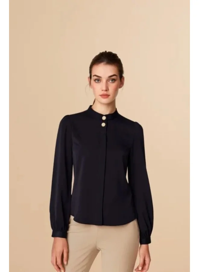 توترندس توب أسود بأكمام طويلة